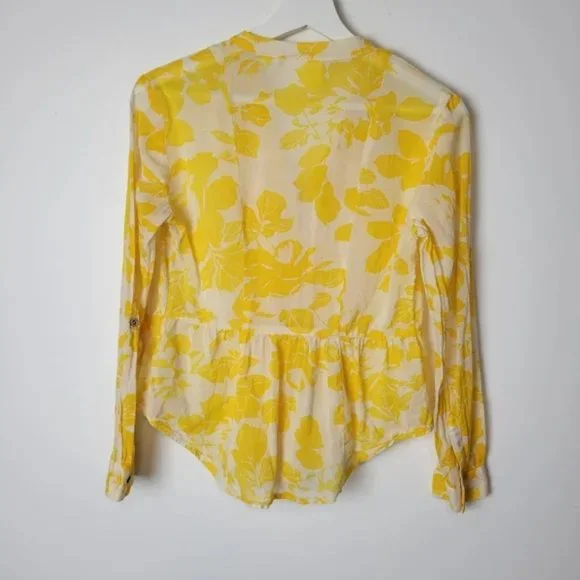 Anthropologie Maeve Yellow Floral Pintuck Peplum Blouse Size 2 - Picture 2 of 5